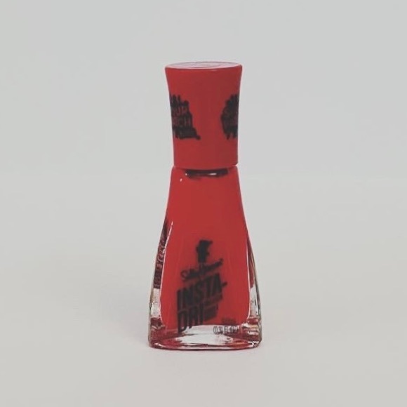 ⭐️5 For 25⭐️ Sally Hansen Insta-Dri x Sour Patch Kids Nail Polish 752 The Un-Red - Picture 2 of 8